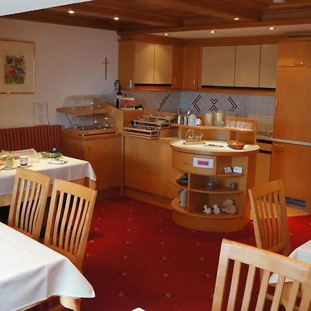 Guest house Fruehstueckspension Kappl (Landeck)